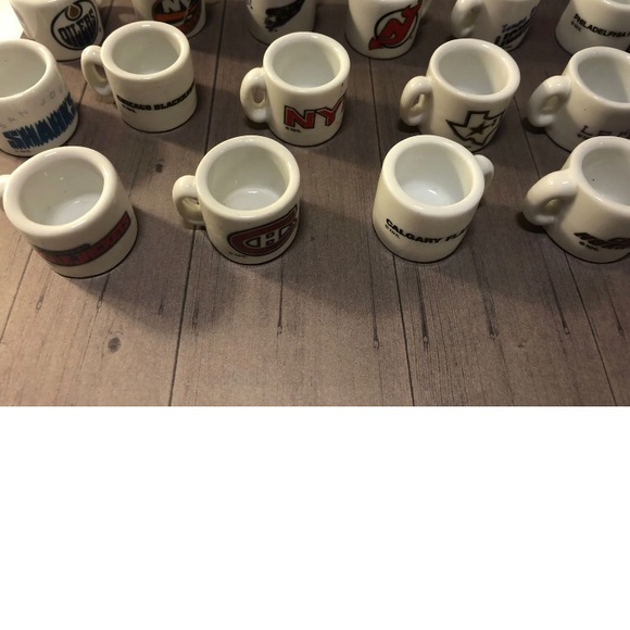 Vintage NHL Mini Hockey Team Lot Mugs Habs Kings Flames NYR Flyers Stars Sharks - Picture 7 of 11